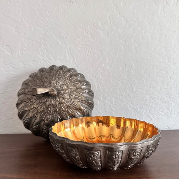 Vintage Silver Plated Pumpkin Candy Dish Lid Ornate Made in Japan - Picture 5 of 7